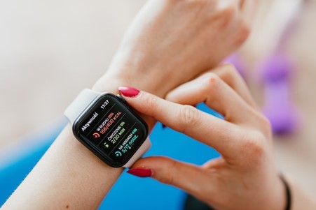 The yin and yang of smartwatch design